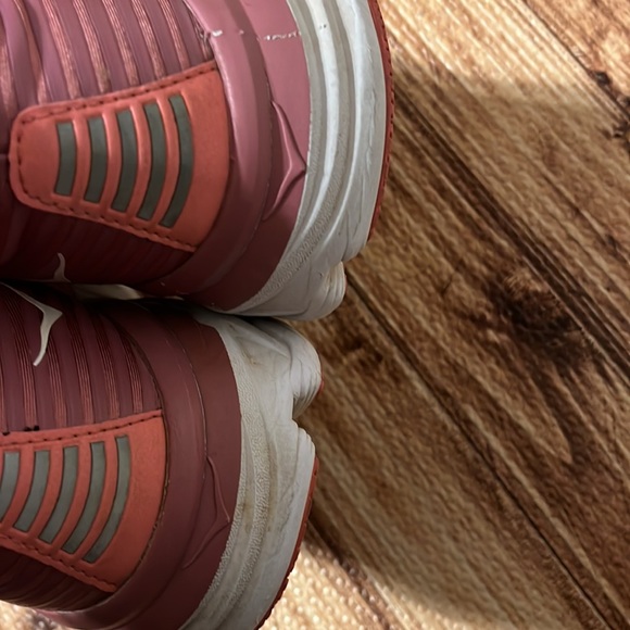 🌹 🏃🏼♀️ 🌹• HOKA x One x One • 🌹🏃🏼♀️🌹 … Style Vibes - Picture 8 of 13